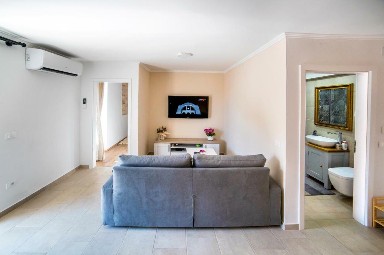Emma Appartment 波雷奇 外观 照片